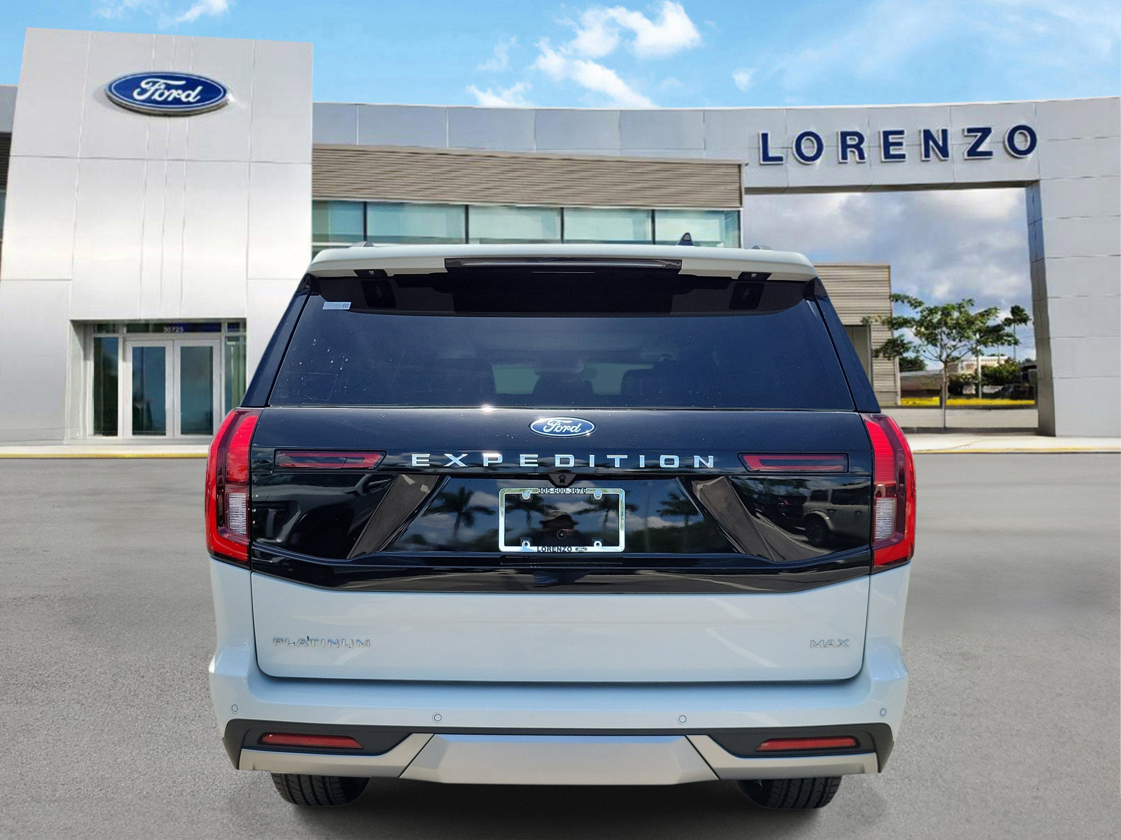 New 2026 Ford Expedition Max Platinum w/ Driver's Package AWD/4WD image 5