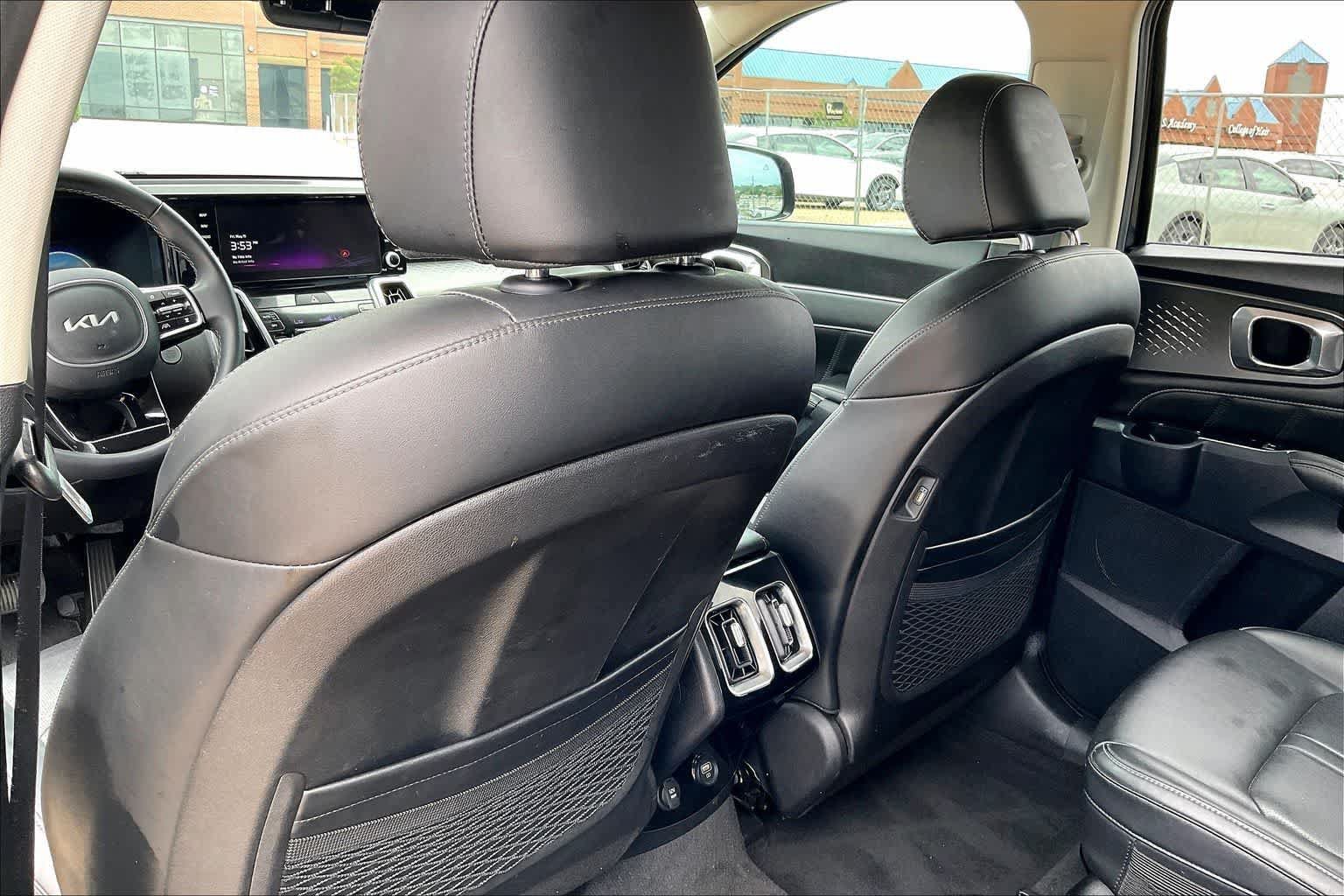 Certified 2023 Kia Sorento SX AWD/4WD image 11