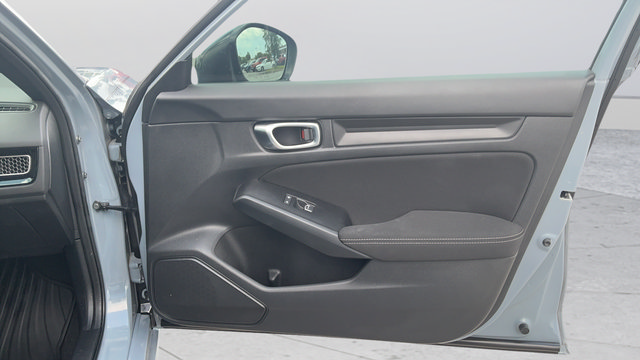 Used 2023 Honda Civic Sport image 22