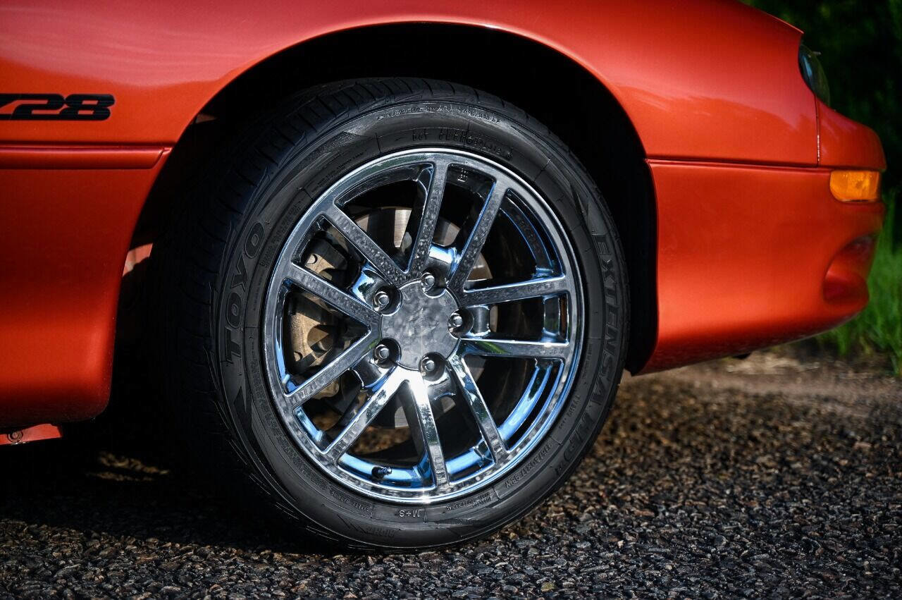 Used 2001 Chevrolet Camaro Z28 w/ Preferred Equipment Group 2 RWD image 28