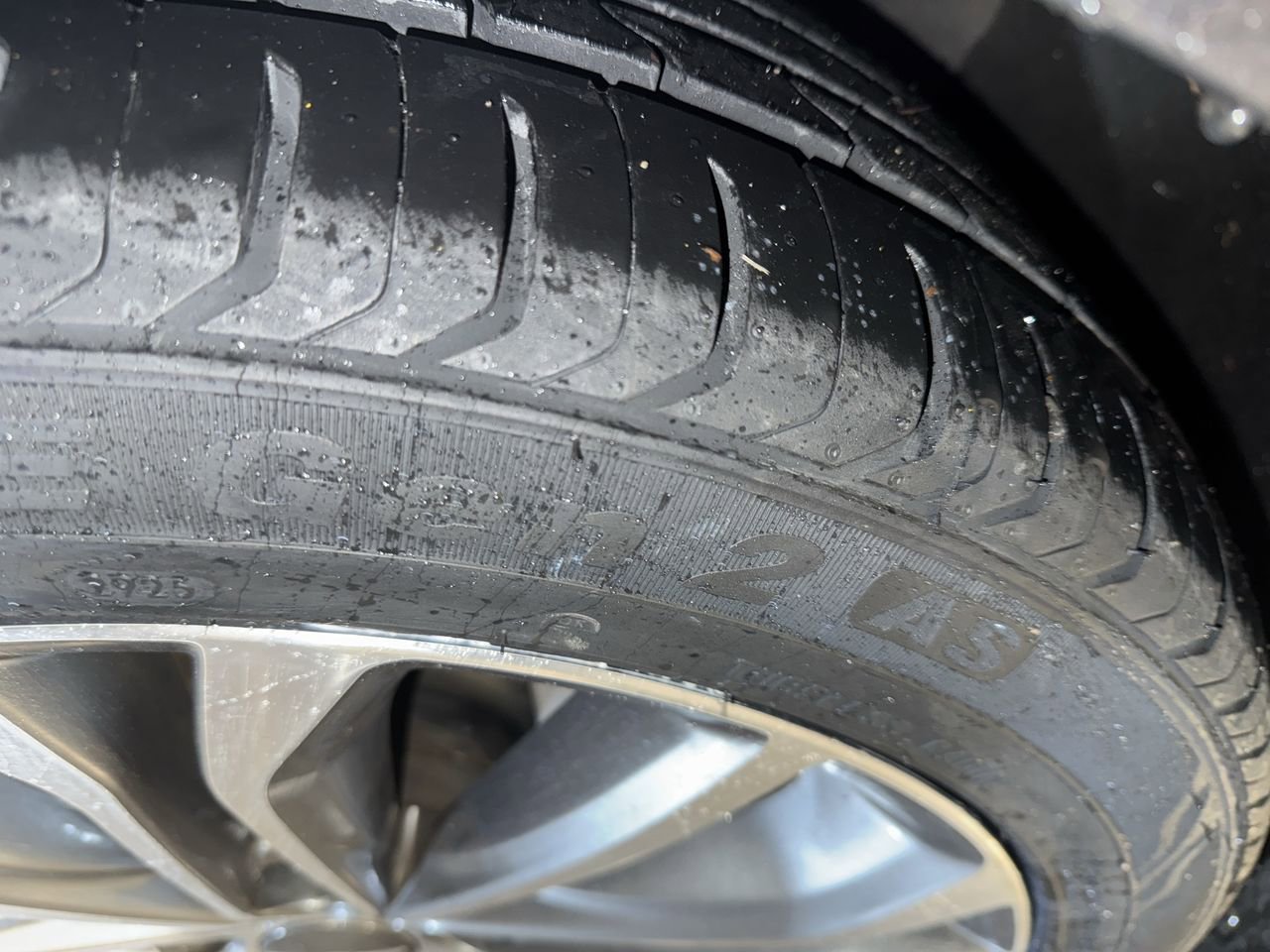 Used 2015 Hyundai Genesis 3.8 w/ Option Group 03 image 11