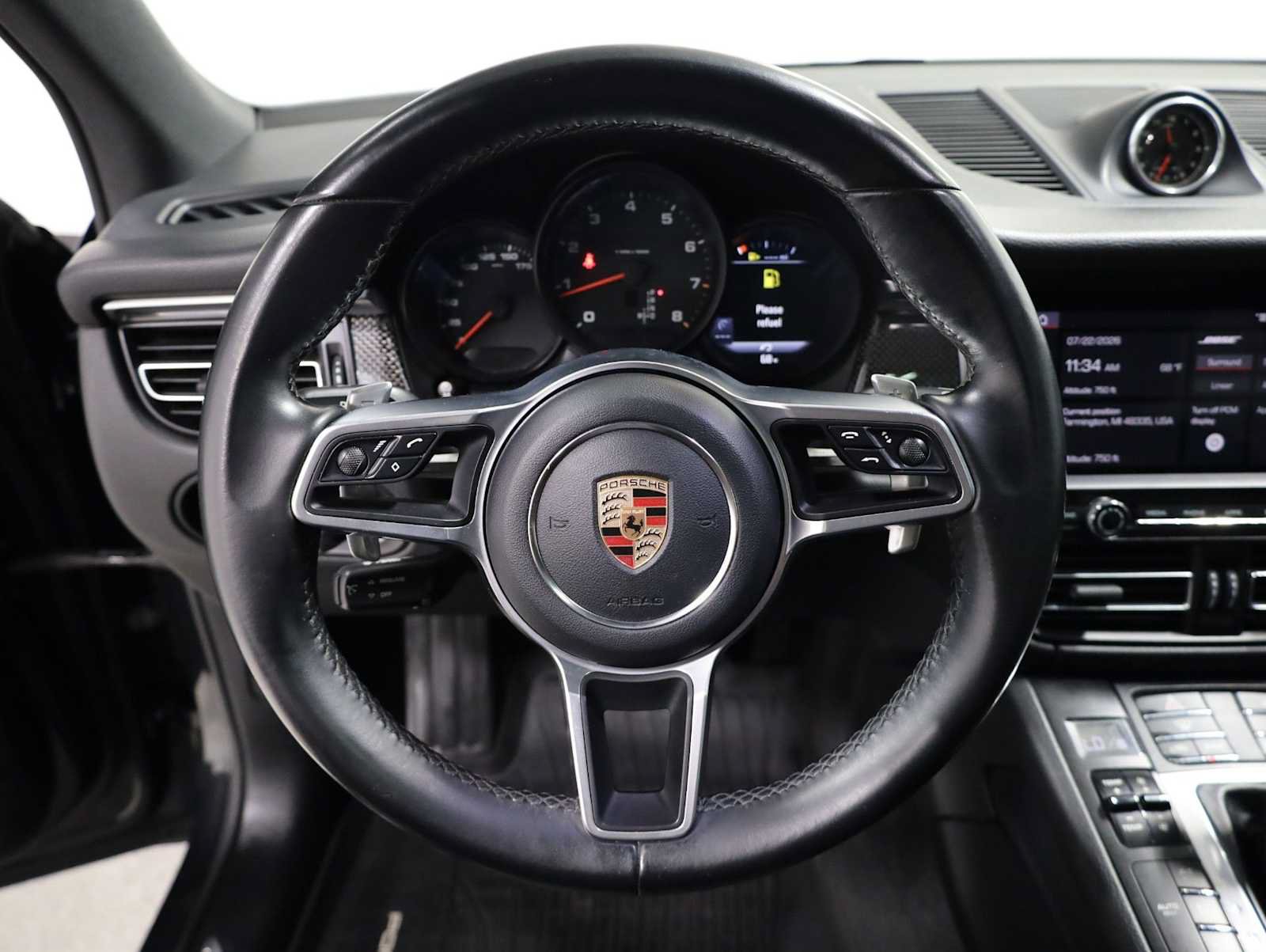 Used 2020 Porsche Macan AWD/4WD image 25