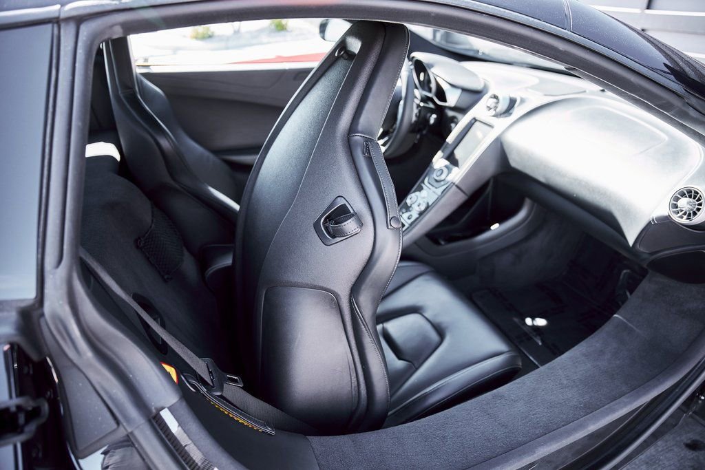 Used 2012 McLaren MP4-12C Coupe image 46