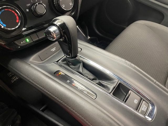 Used 2019 Honda HR-V Sport image 7
