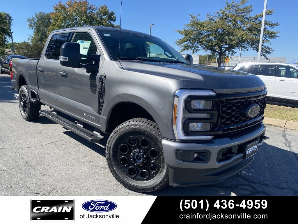 New 2026 Ford F250 Lariat w/ Black Appearance Package image 1