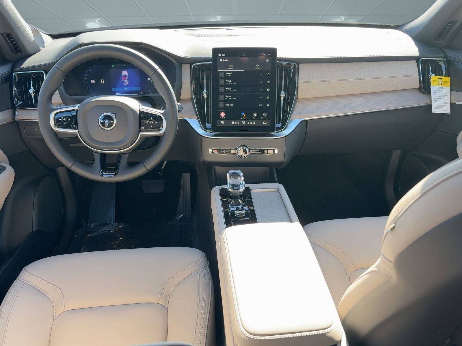 New 2026 Volvo XC90 T8 Plus w/ Protection Package image 16