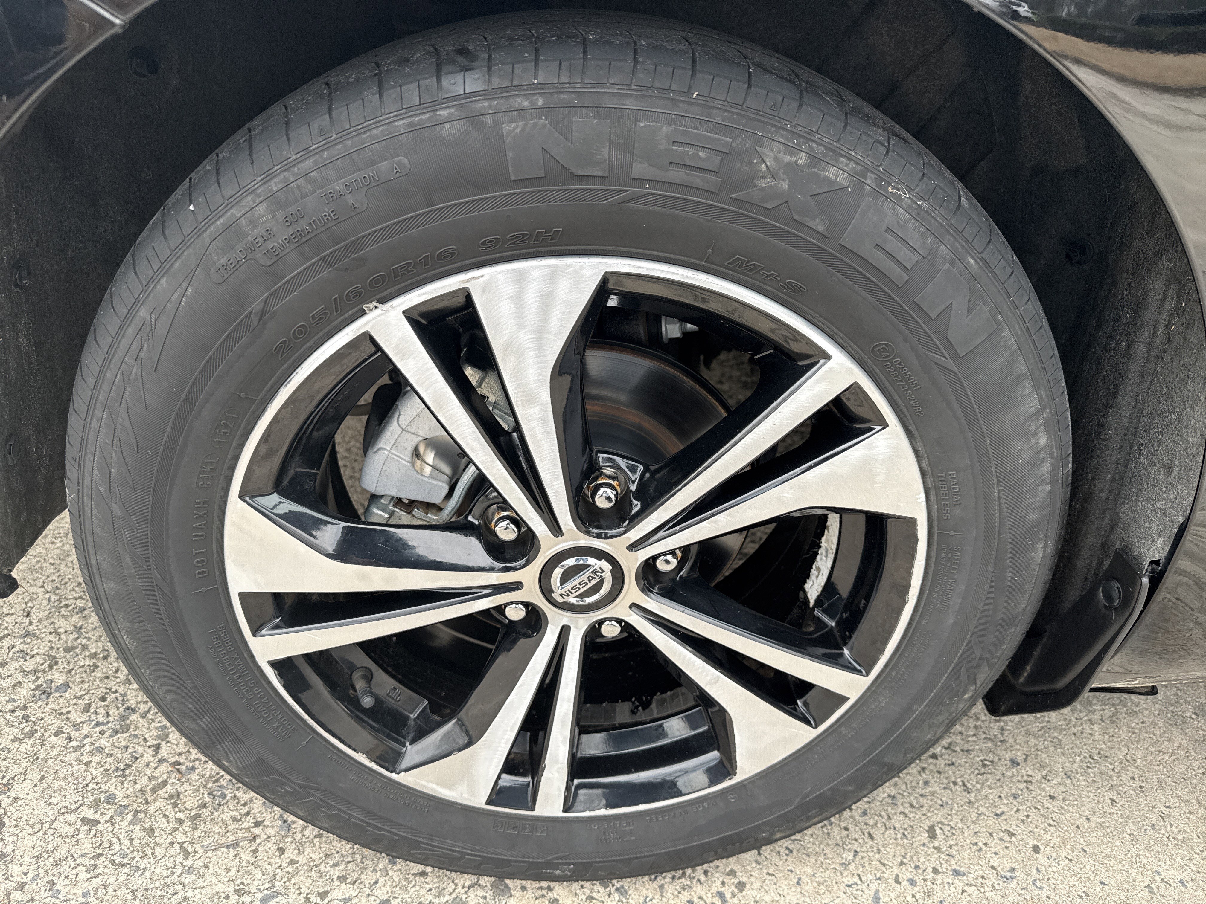 Used 2022 Nissan Sentra SV image 17