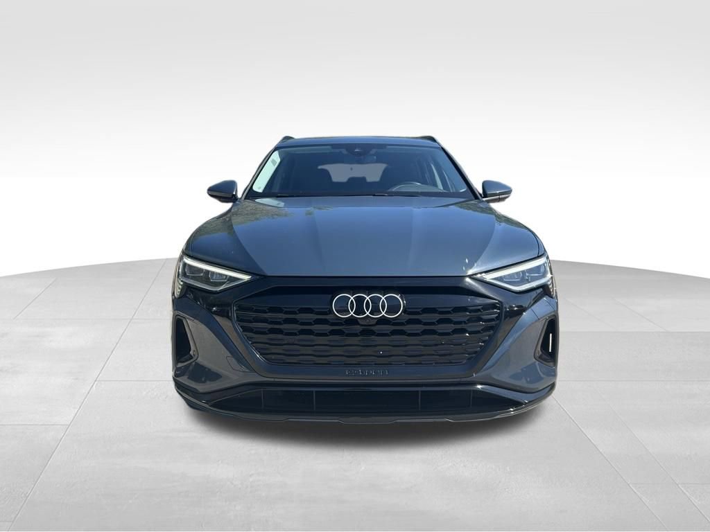 Used 2024 Audi Q8 e-tron Premium Plus w/ Premium Plus Package AWD/4WD image 8