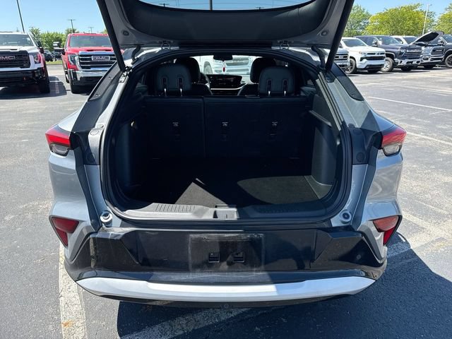 Used 2025 Buick Envista Sport Touring w/ Convenience I Package FWD image 23