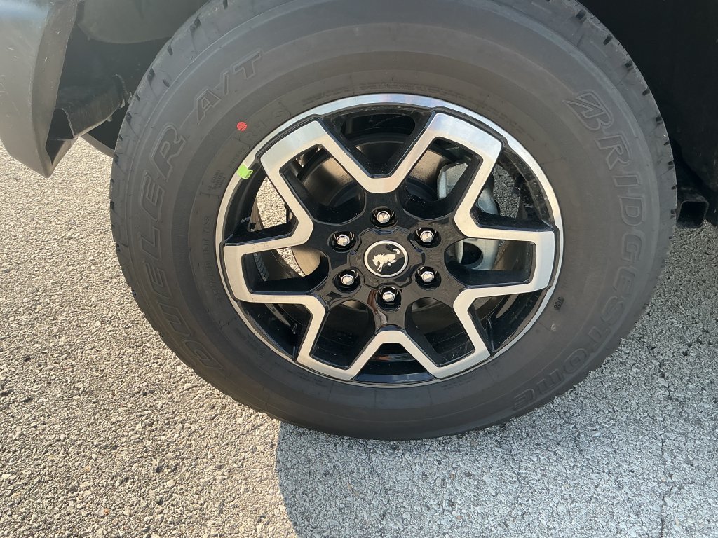 New 2026 Ford Bronco Outer Banks AWD/4WD image 9