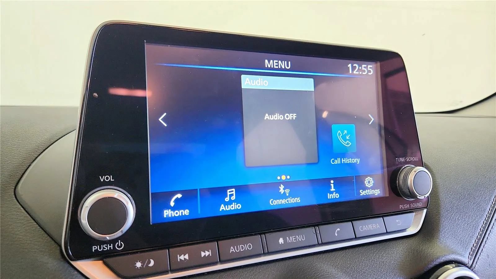 Used 2024 Nissan Sentra SV FWD image 28