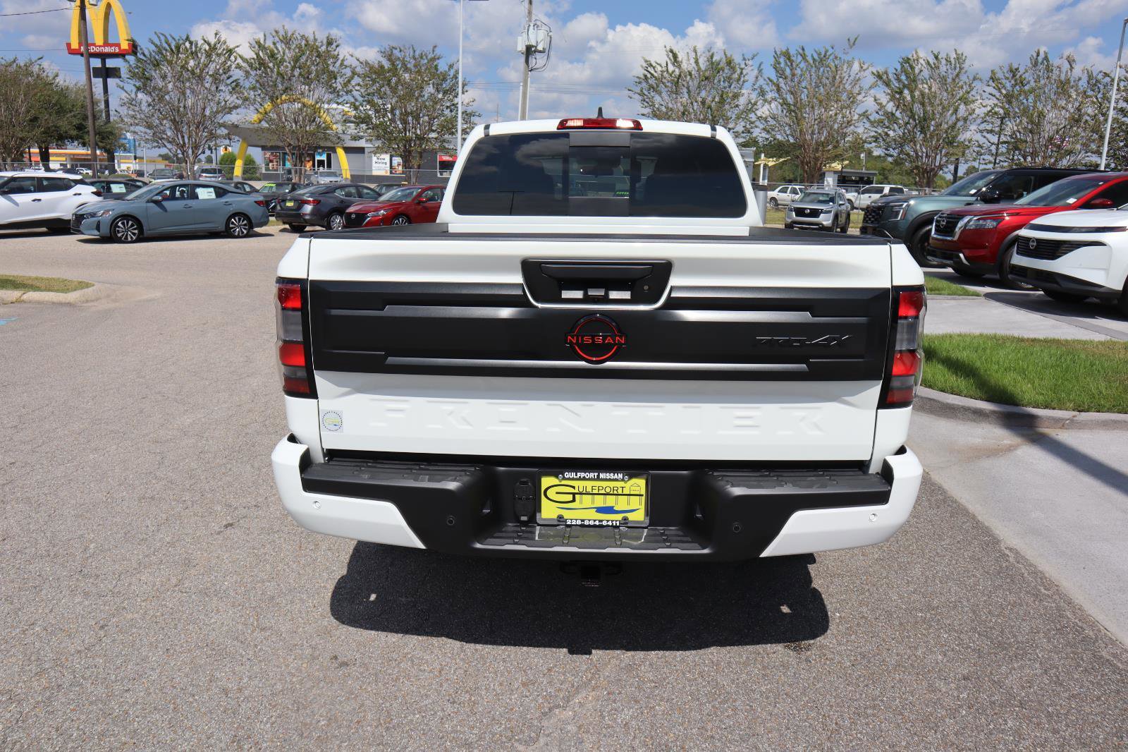 New 2026 Nissan Frontier SV image 9