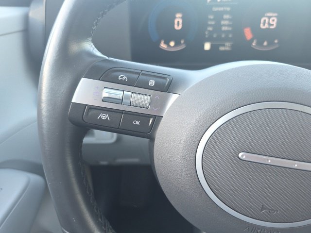 Used 2025 Hyundai Kona SEL AWD/4WD image 20