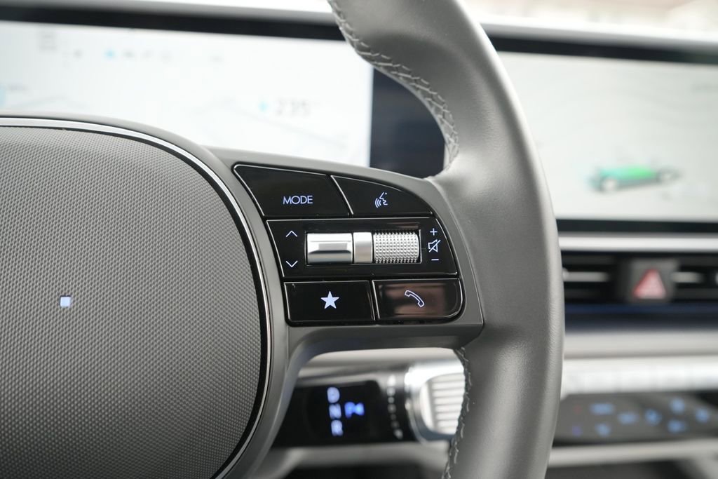 Used 2024 Hyundai Ioniq 6 SEL AWD/4WD image 28