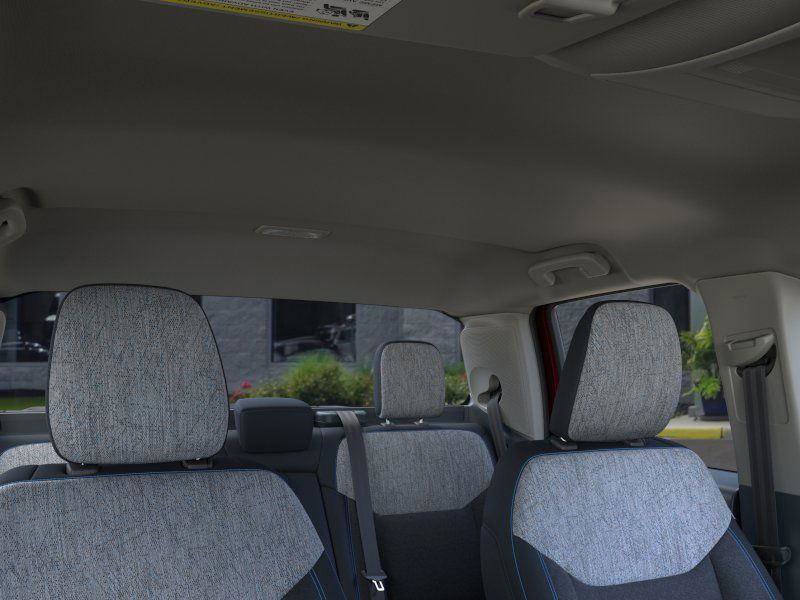 New 2025 Ford Maverick XLT image 12