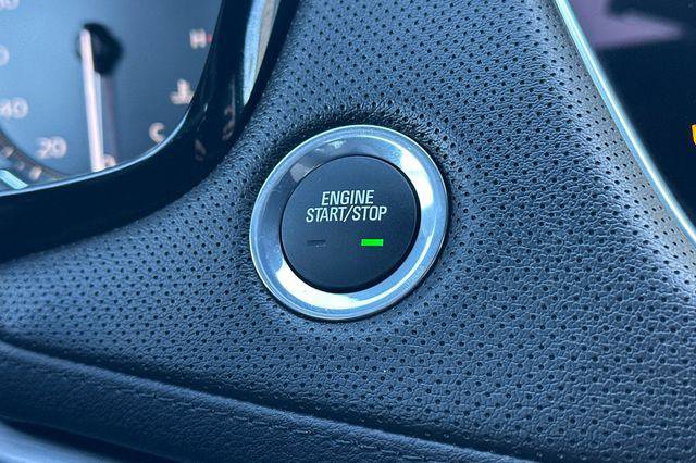 New 2026 Cadillac XT5 Luxury image 23