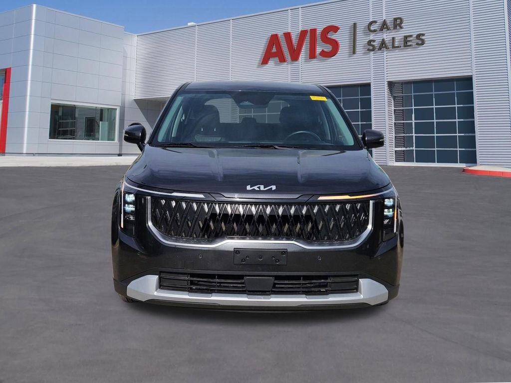 Used 2025 Kia Carnival image 10