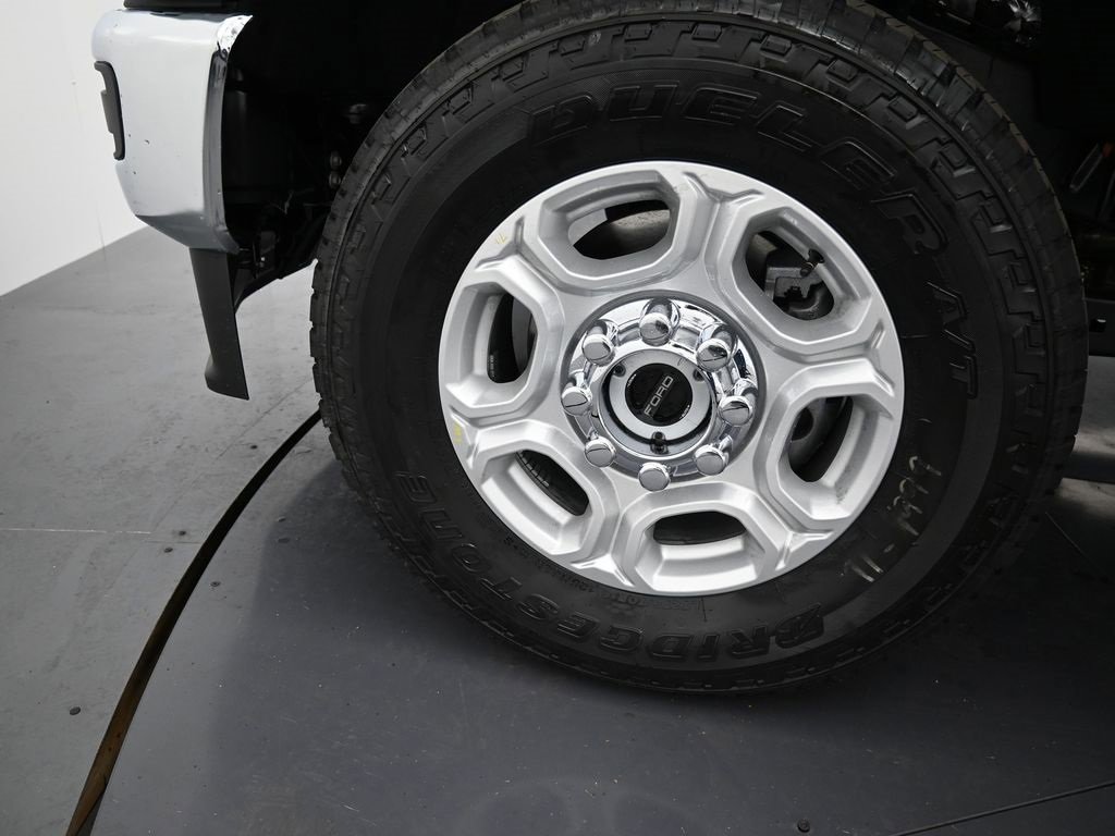 New 2026 Ford F350 XLT image 33