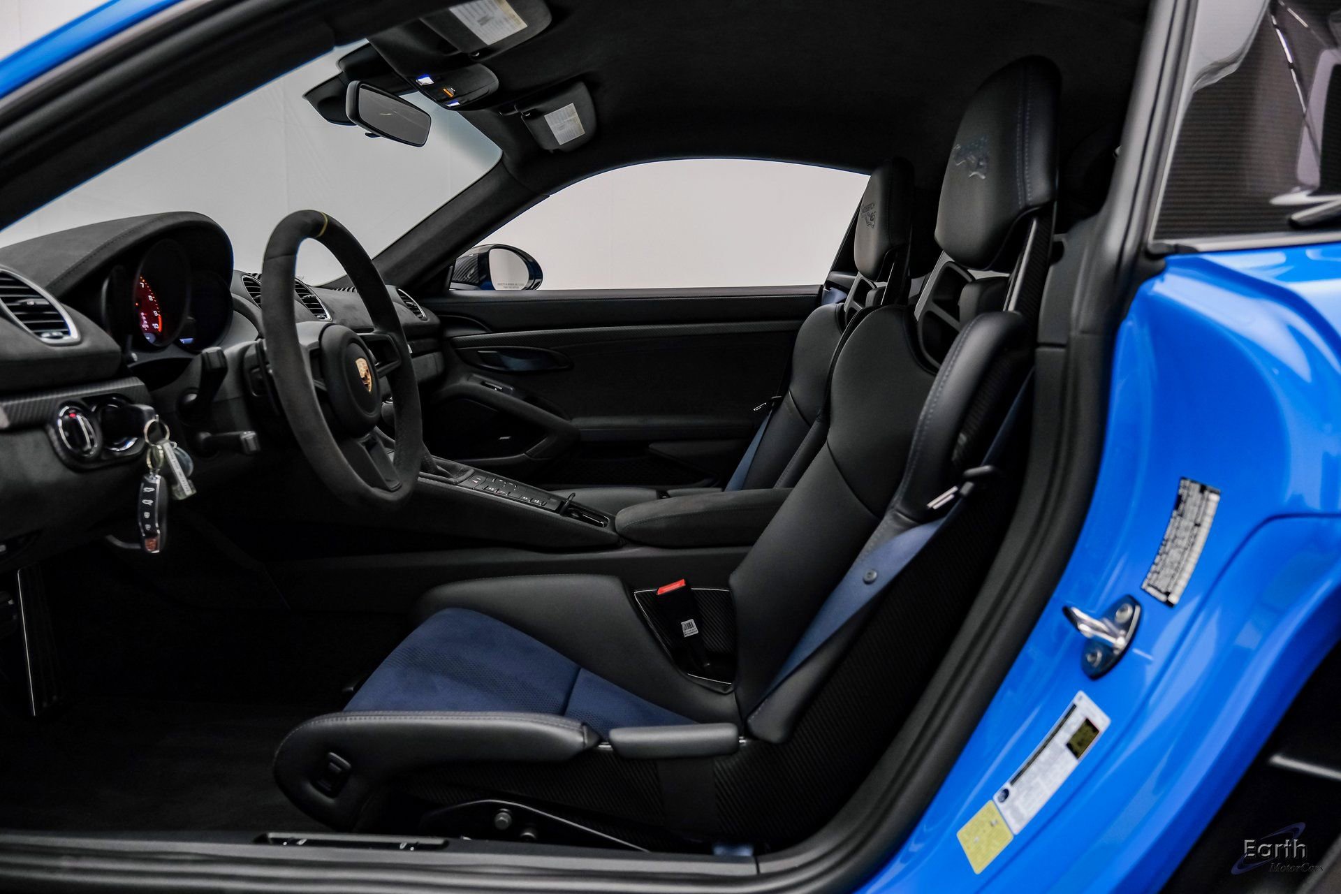 Used 2024 Porsche 718 Cayman GT4 RS RWD image 34