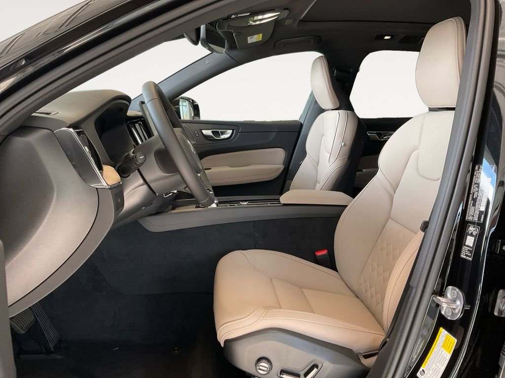 New 2026 Volvo XC60 B5 Plus w/ Protection Package Premier image 9