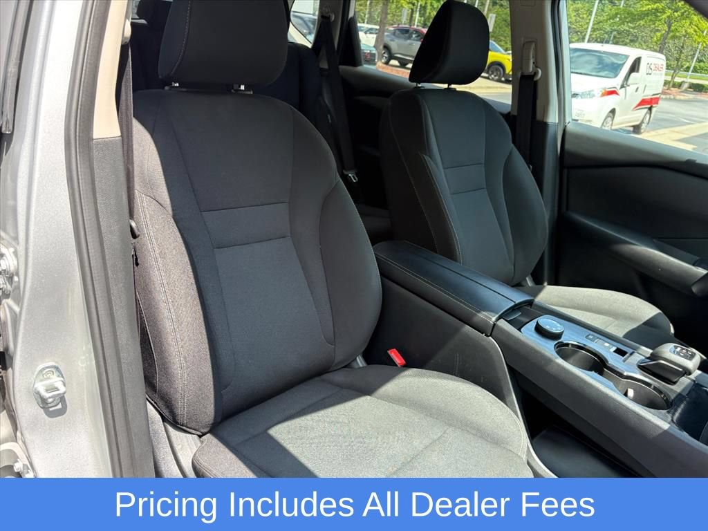 Used 2024 Nissan Rogue S AWD/4WD image 20