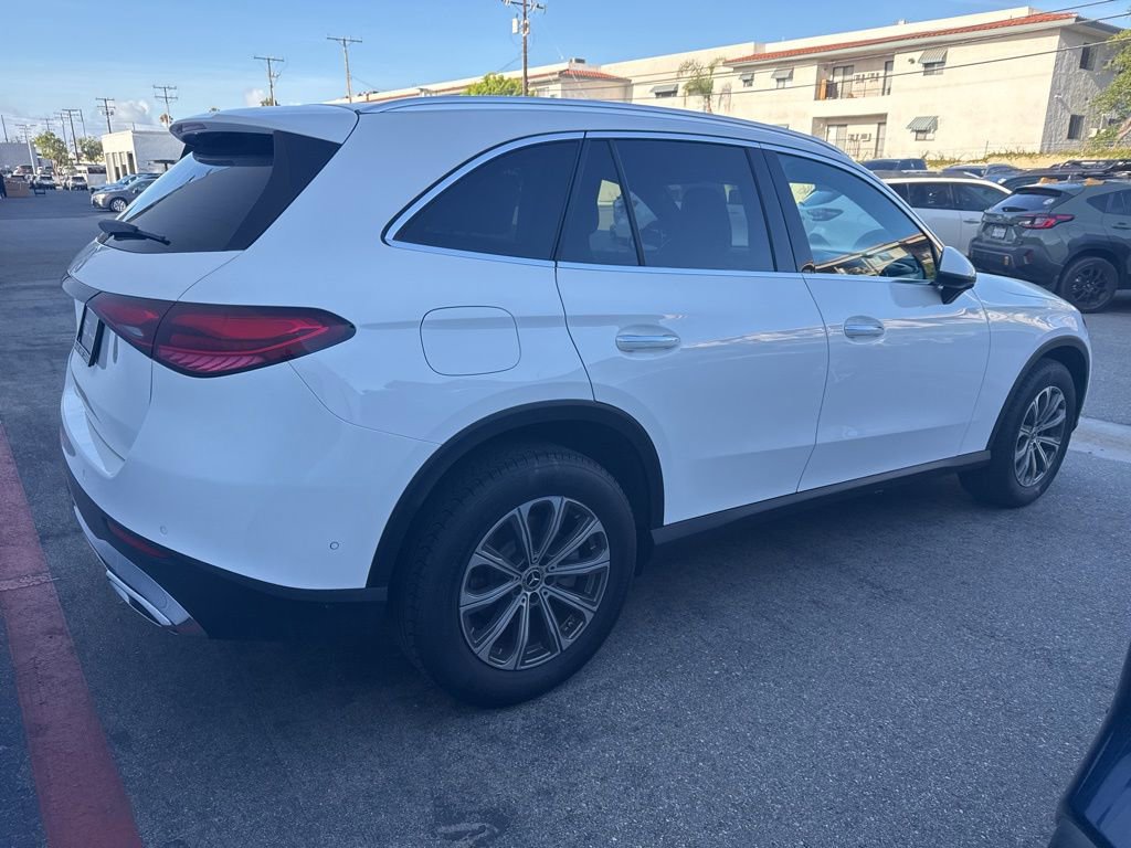 Used 2024 Mercedes-Benz GLC 300 image 16