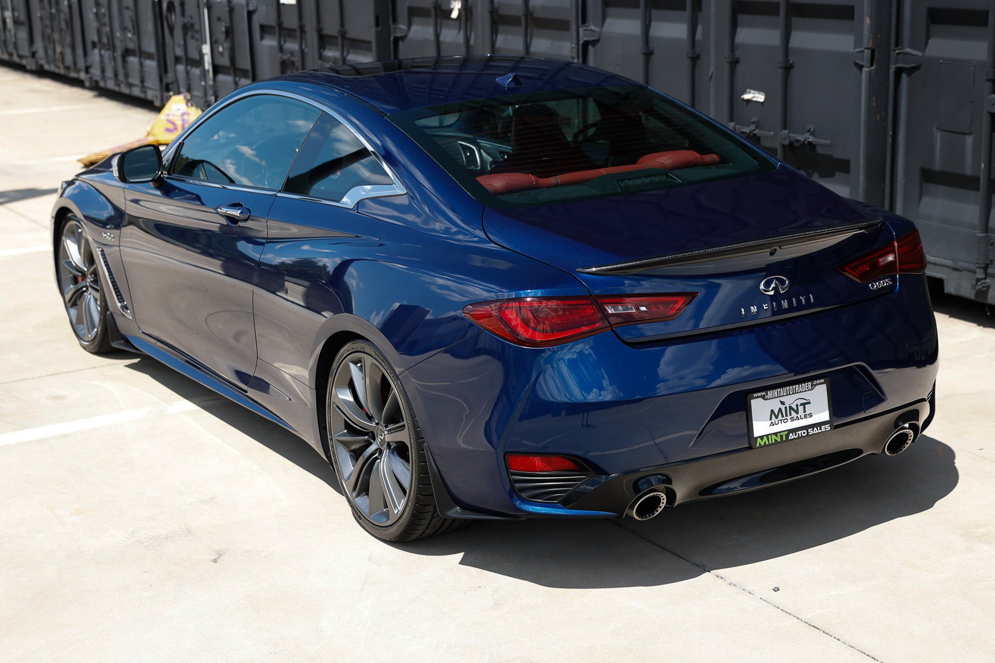 Used 2019 INFINITI Q60 Red Sport 400 RWD image 8