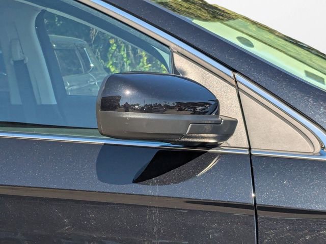 Used 2023 Ford Edge SEL image 12