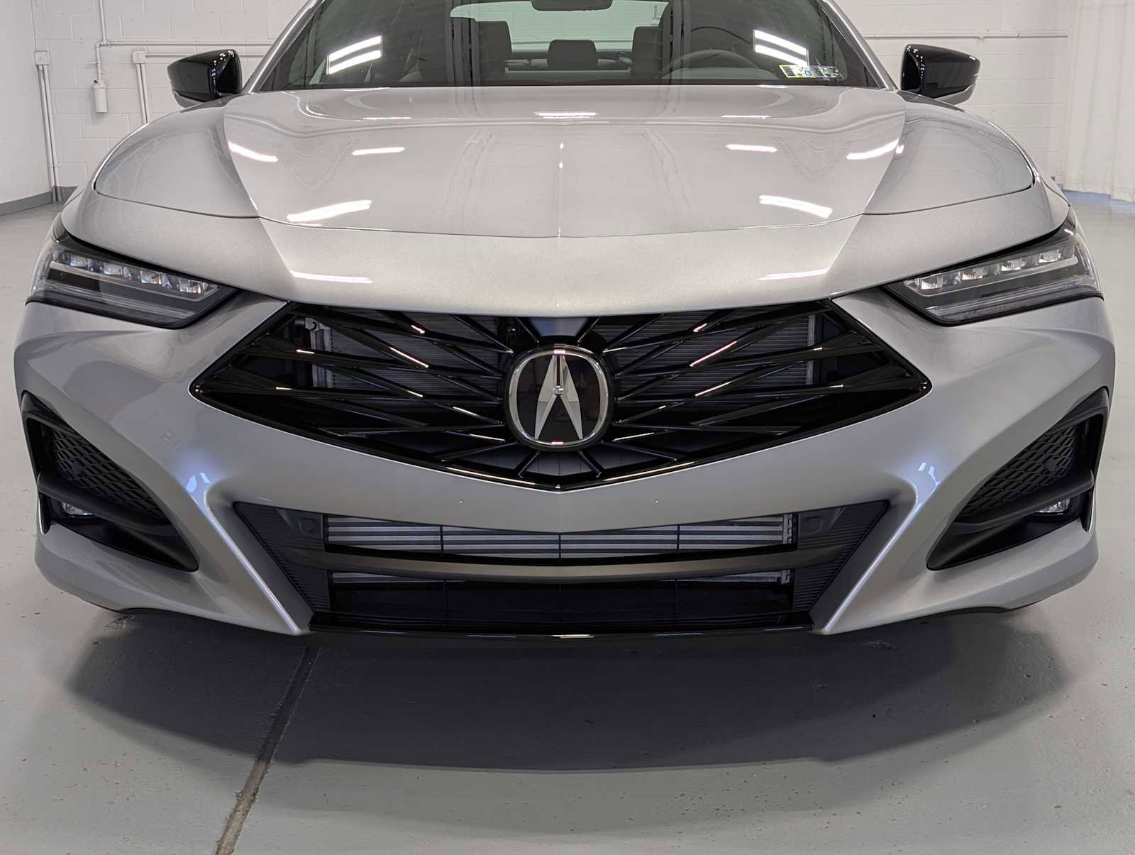Used 2025 Acura TLX SH-AWD w/ A-SPEC Pkg image 2