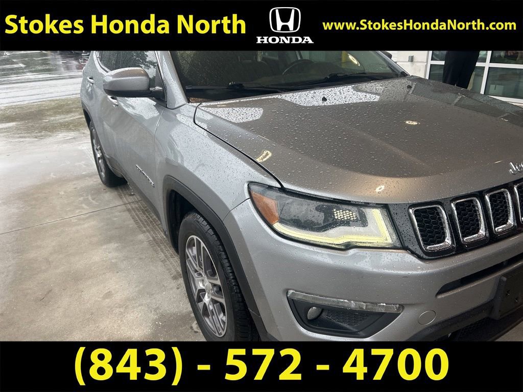 Used 2020 Jeep Compass Latitude FWD image 2