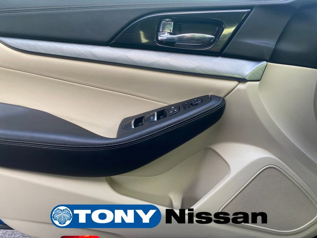 Used 2018 Nissan Maxima 3.5 SV FWD image 13