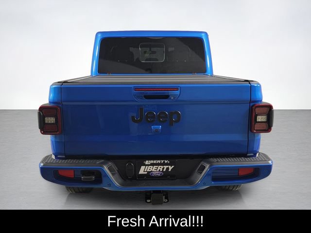 Used 2023 Jeep Gladiator Overland AWD/4WD image 4