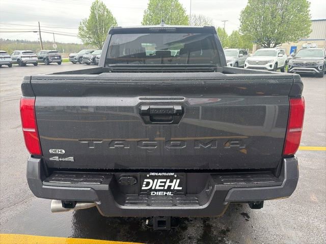 New 2026 Toyota Tacoma SR5 AWD/4WD image 6