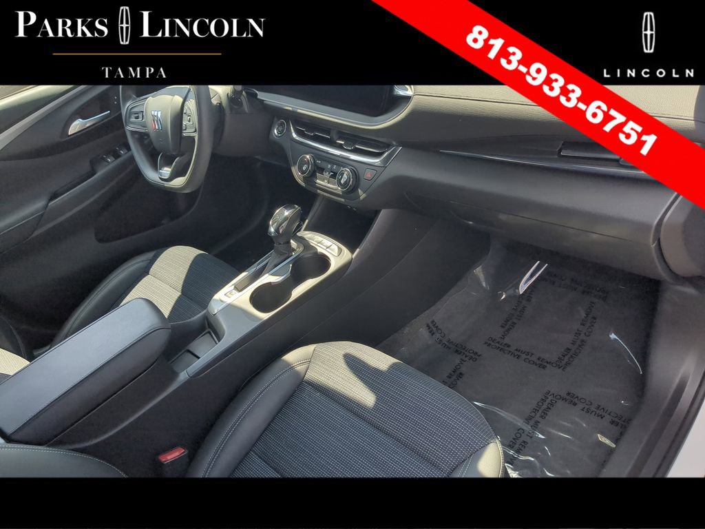 Used 2024 Buick Envista Preferred FWD image 9