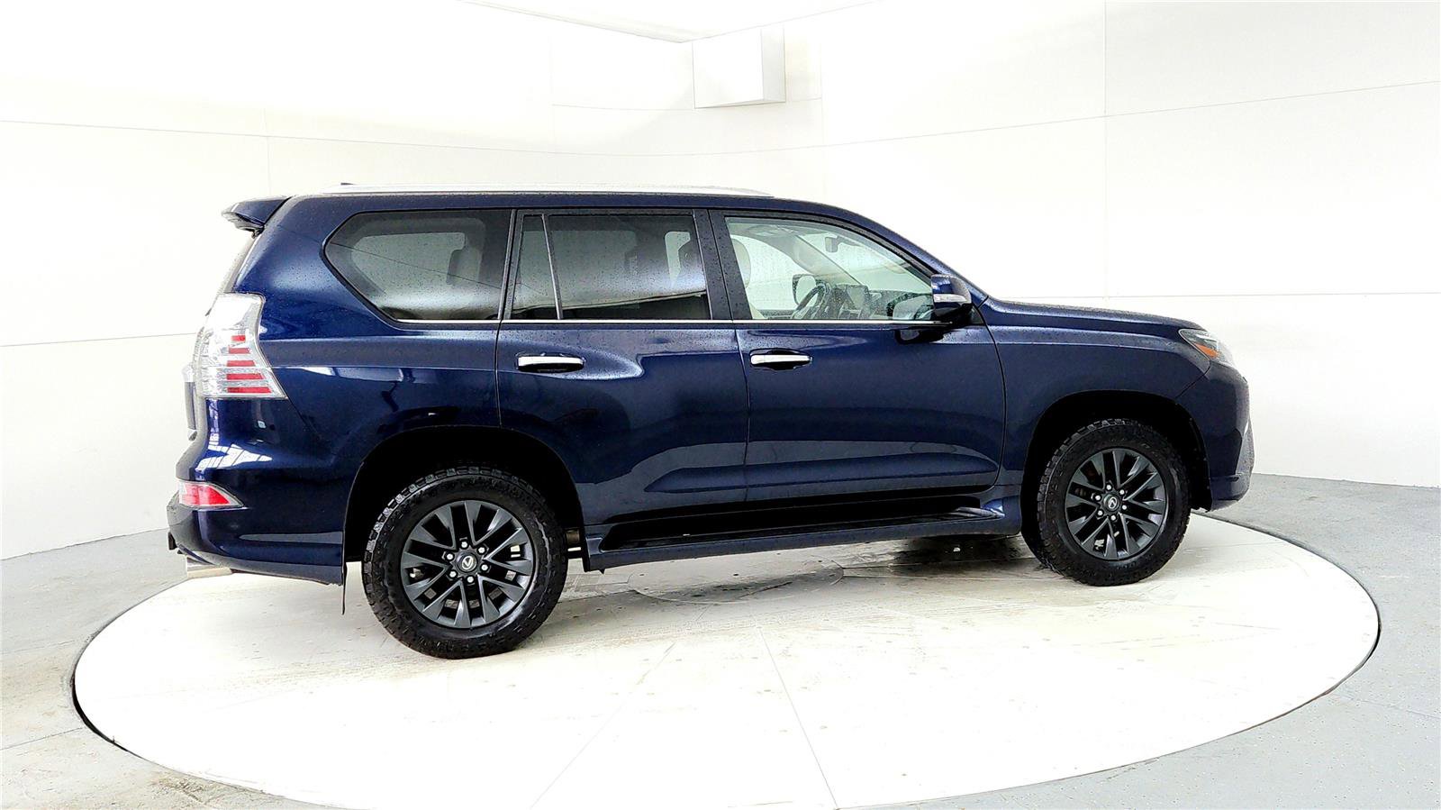 Used 2023 Lexus GX 460 Premium w/ Premium Package image 6