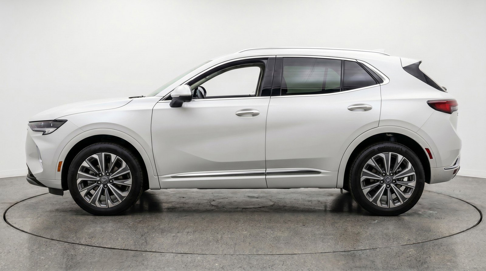 Used 2024 Buick Envision Preferred AWD/4WD image 5