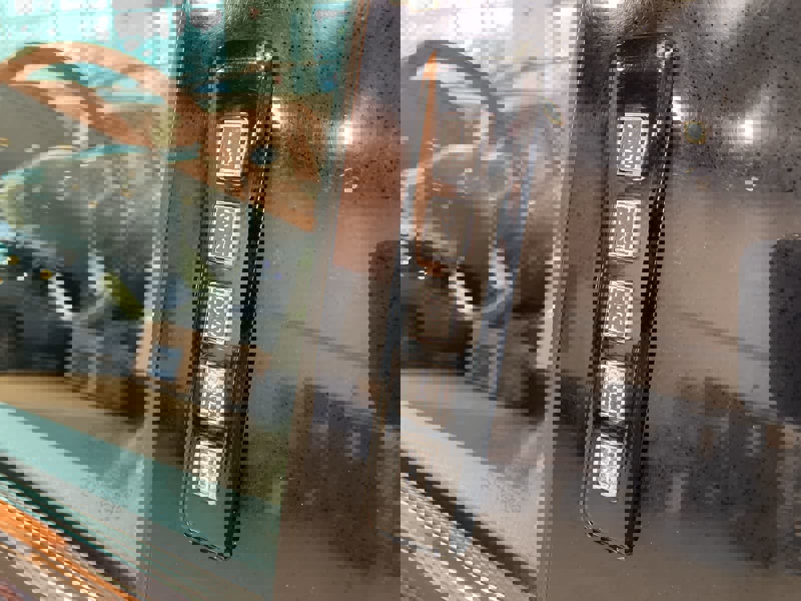 Used 2019 Ford F150 Platinum w/ Technology Package image 11