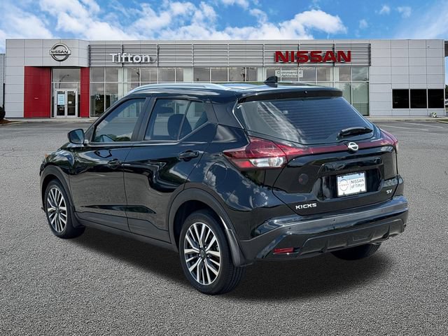Used 2023 Nissan Kicks SV FWD image 5