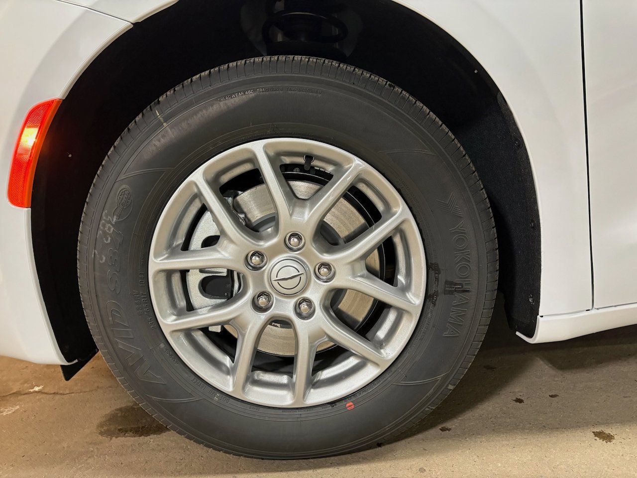 New 2026 Chrysler Voyager LX FWD image 24