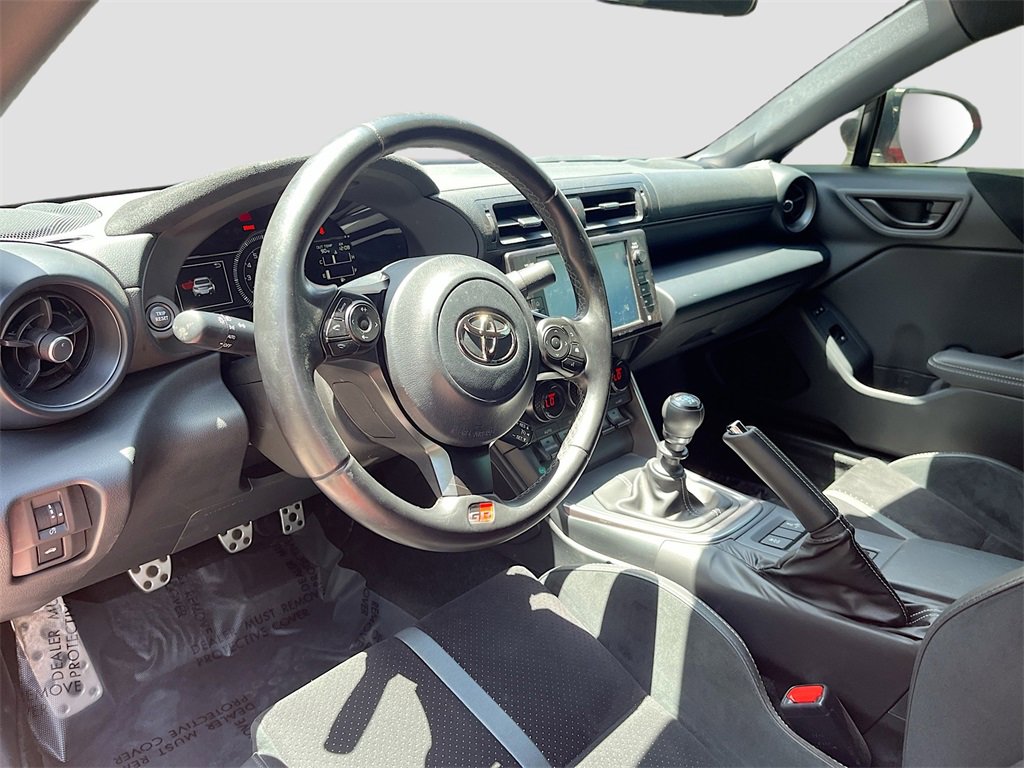 Used 2024 Toyota GR86 TRUENO Edition image 9