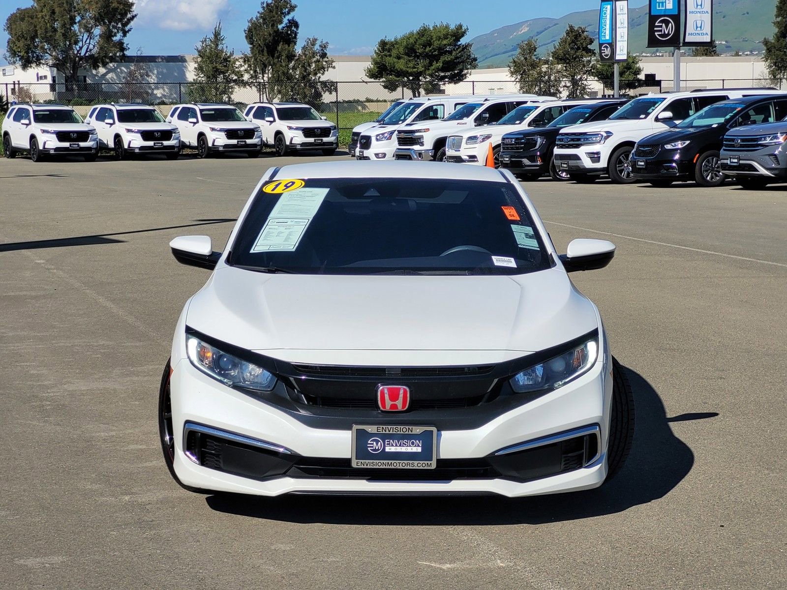 Used 2019 Honda Civic LX image 2