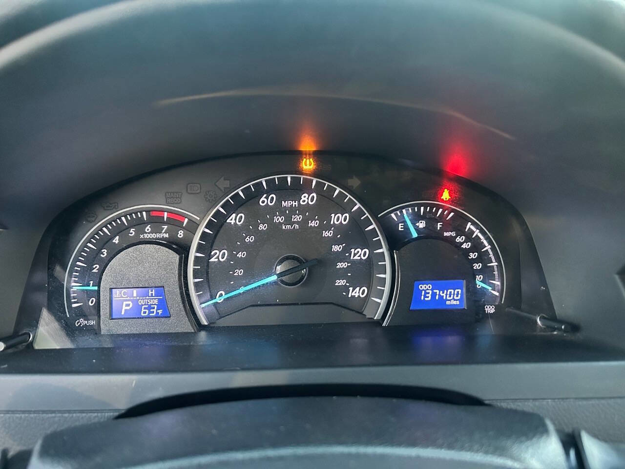 Used 2012 Toyota Camry LE FWD image 18