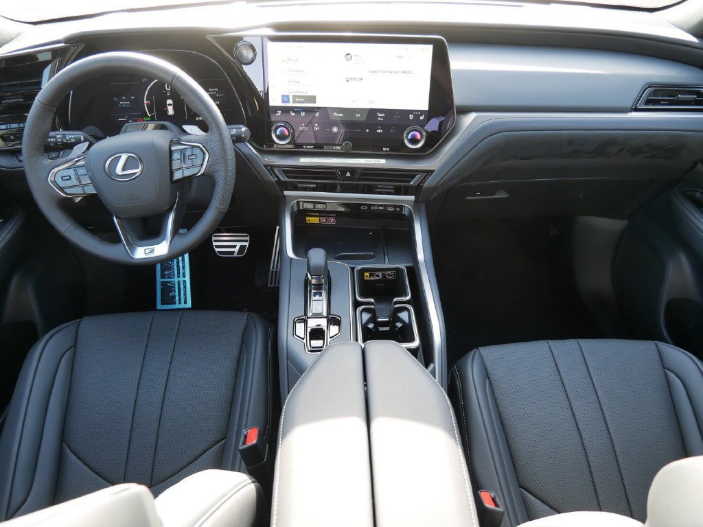 New 2026 Lexus TX 500h AWD w/ Technology Package image 14