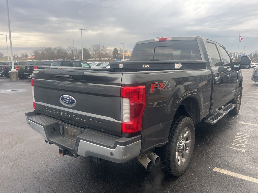 Used 2018 Ford F250 Lariat w/ Lariat Ultimate Package image 4