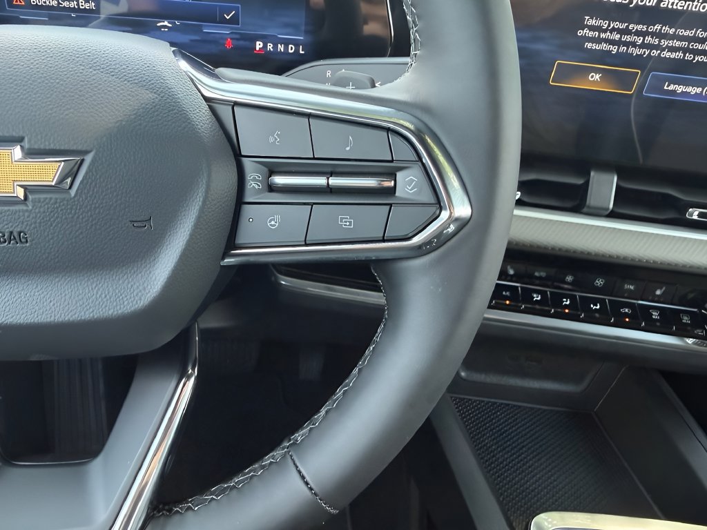 New 2027 Chevrolet Equinox LT FWD image 16