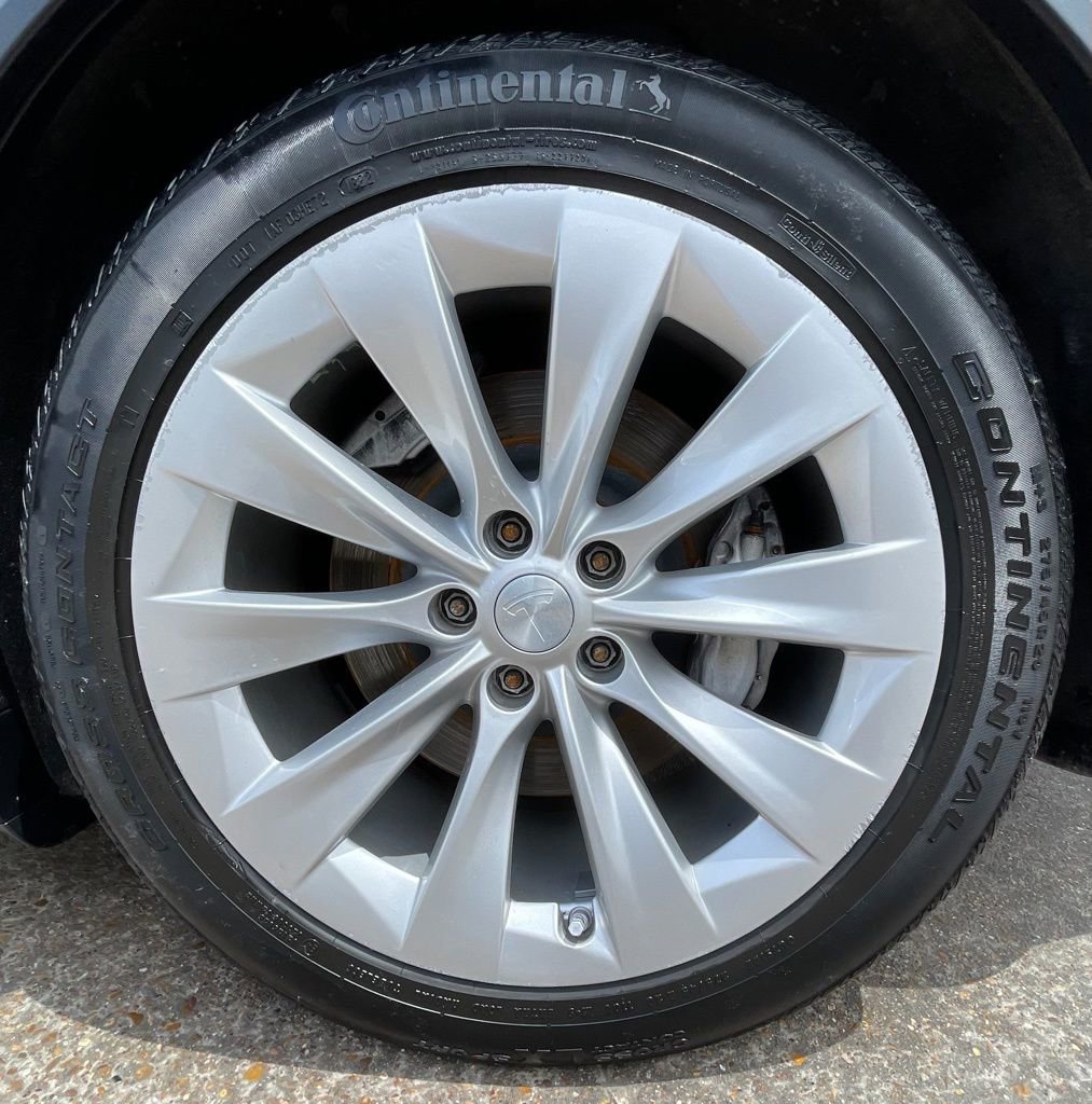 Used 2016 Tesla Model X 75D AWD/4WD image 13