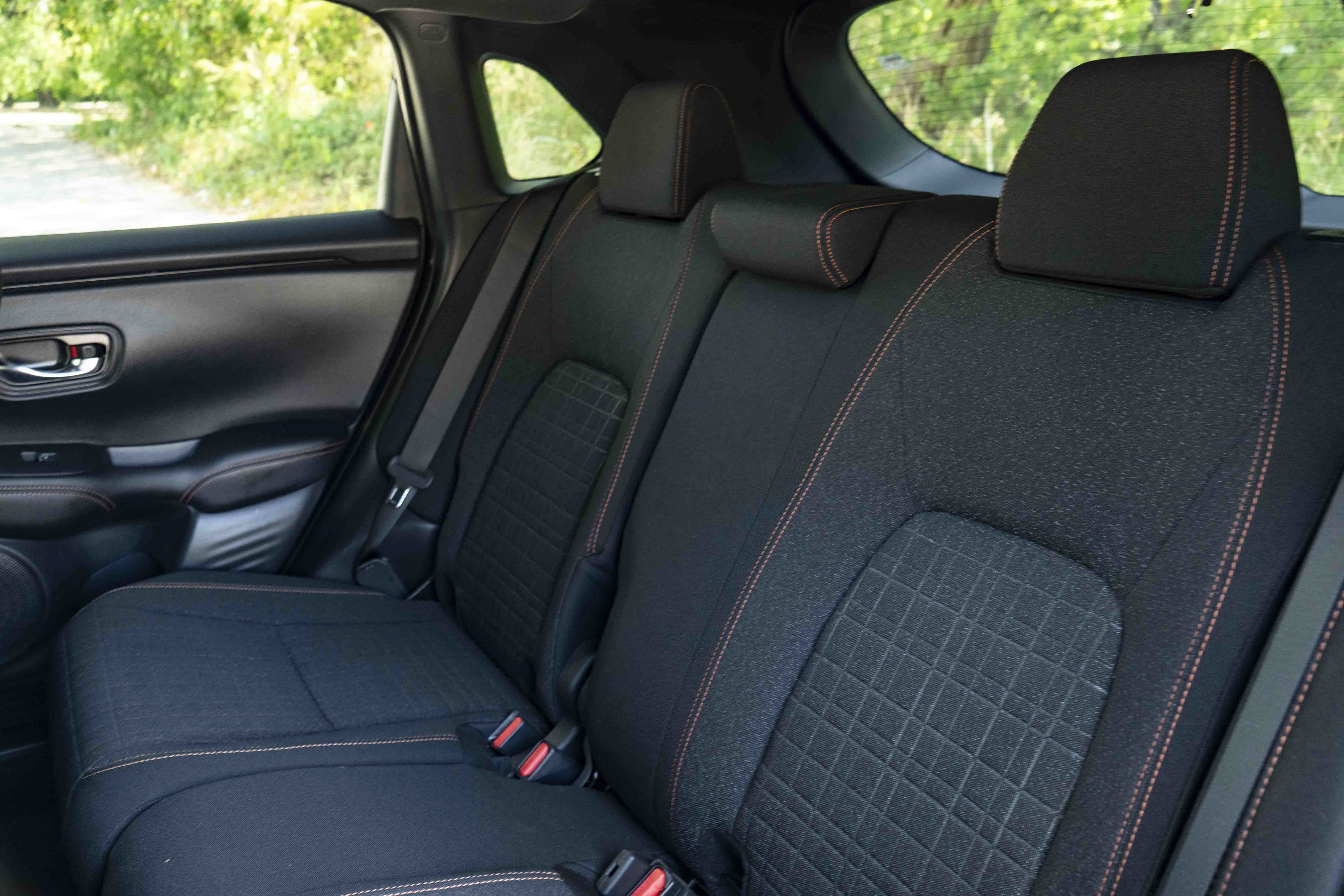 Certified 2025 Honda HR-V Sport image 18