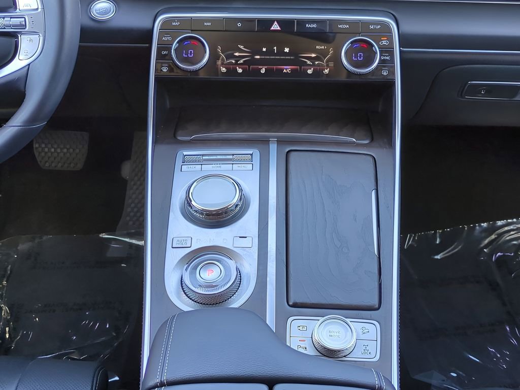 Used 2023 Genesis GV80 2.5T w/ Prestige Package image 26