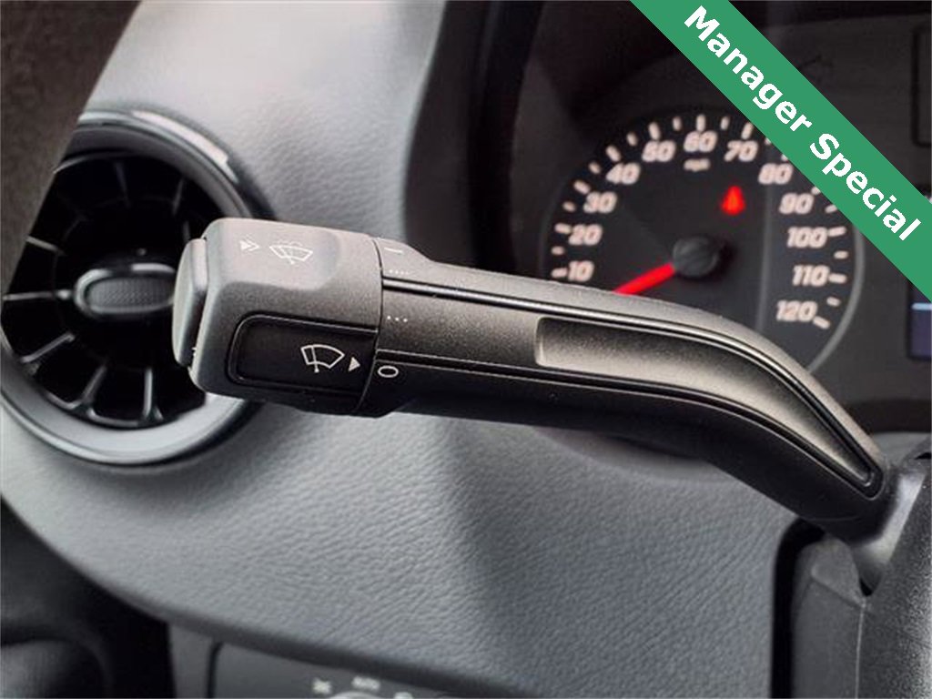 Used 2023 Mercedes-Benz Sprinter 3500 image 27