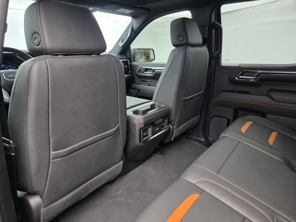 Used 2024 GMC Sierra 1500 AT4 w/ Technology Package image 16